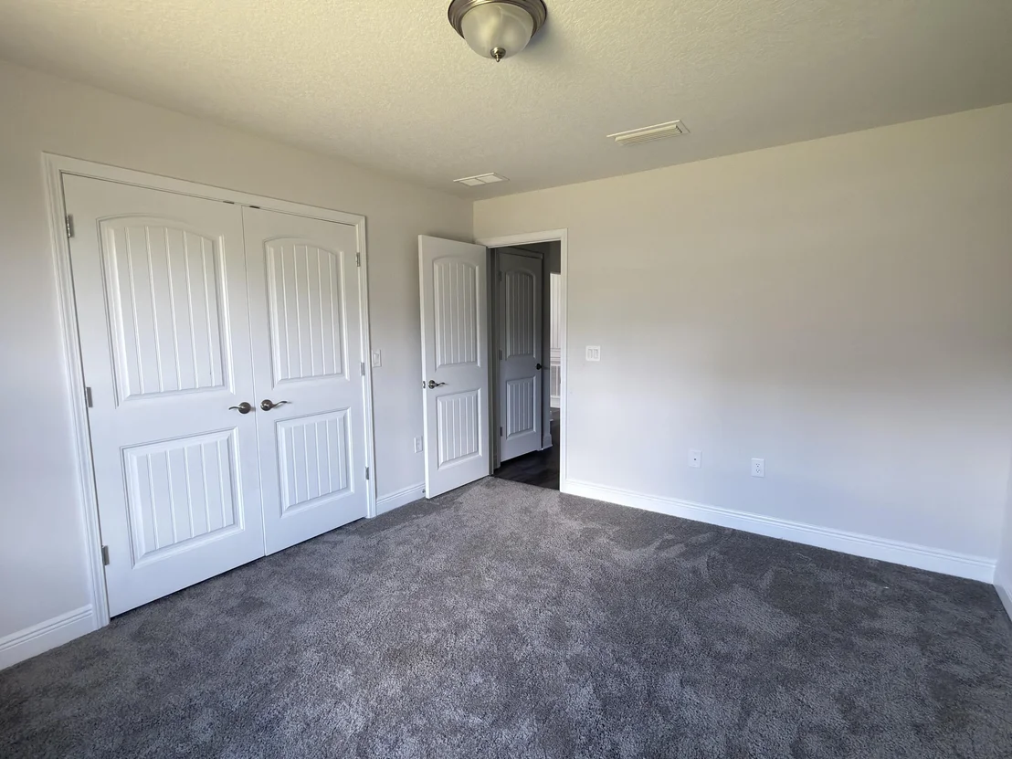 Photo of 2112 Queen Street