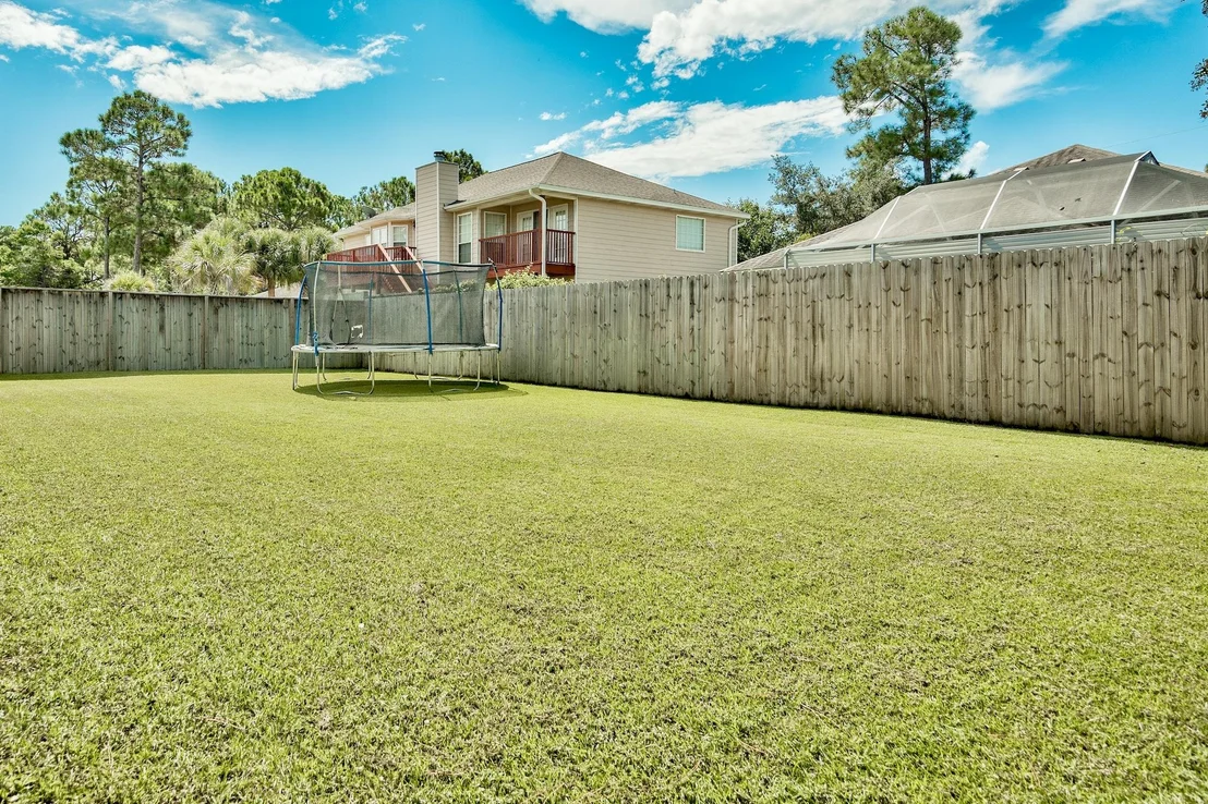 Photo of 989 Forest Shore Drive