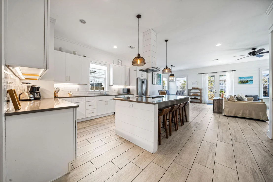 Photo of 18 Lakeland Drive