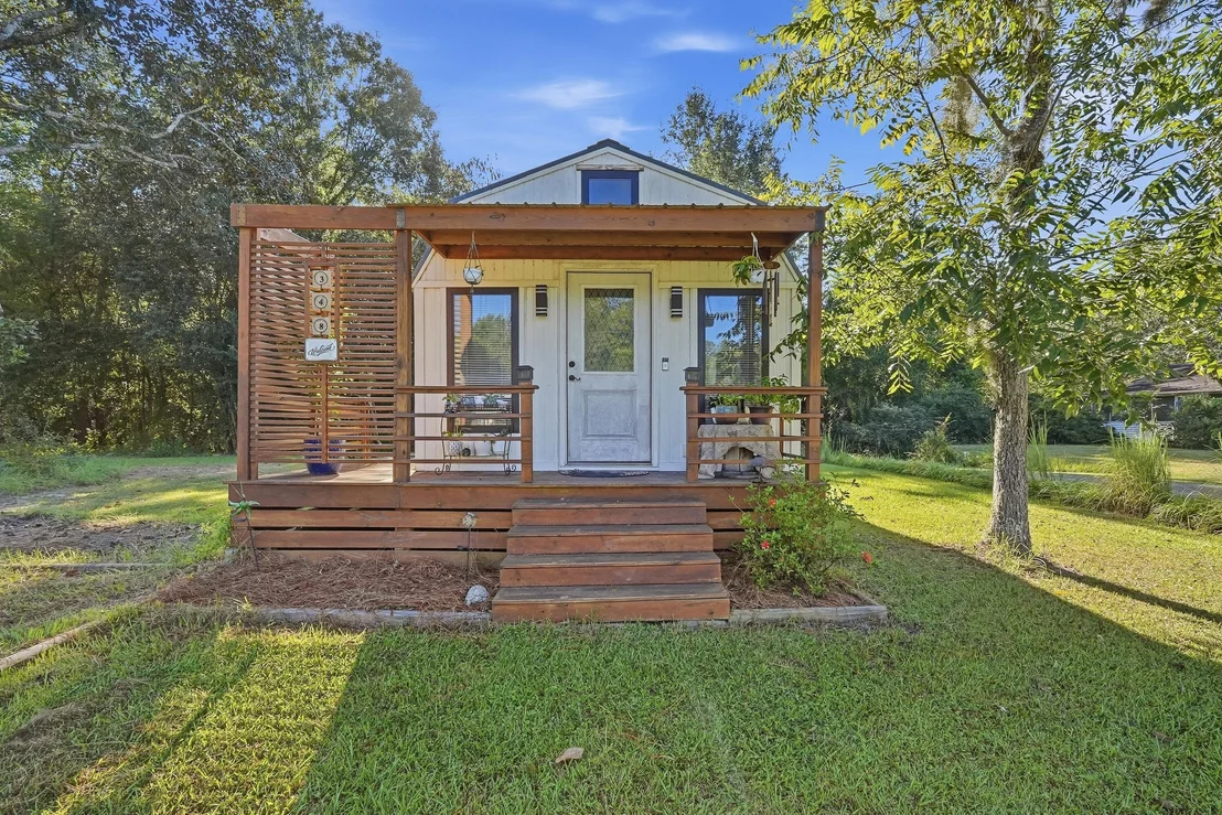 Photo of 348 Eucalyptus Avenue