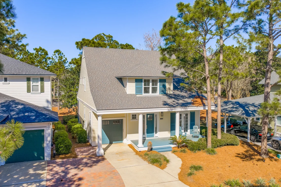 Photo of 1303 Laurel Way
