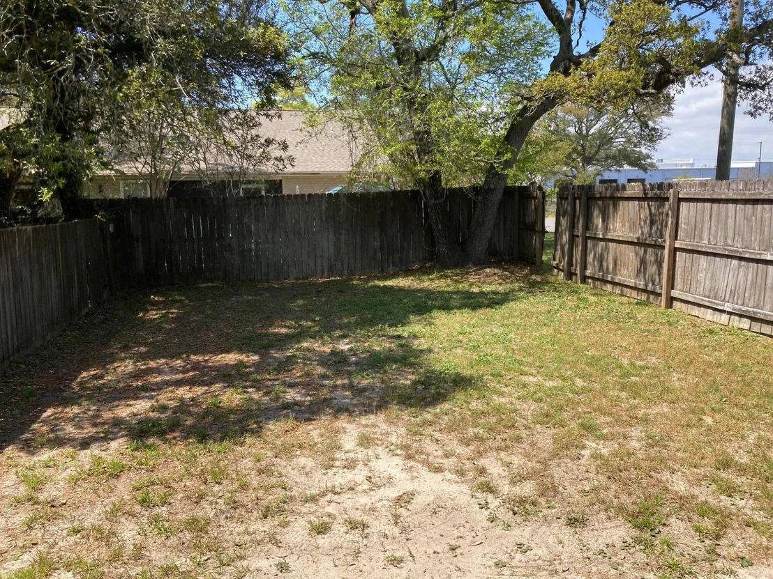 Photo of 697 Ferguson Drive