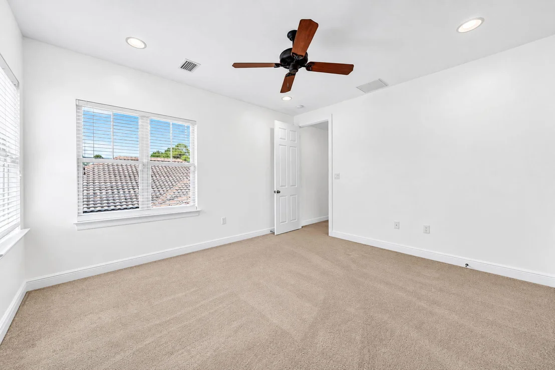 Photo of 2521 Vineyard Lane