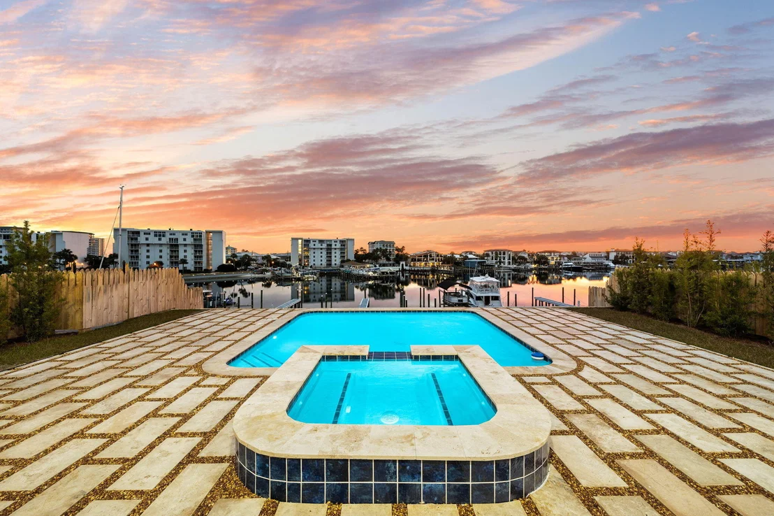 Photo of 714 Harbor Boulevard