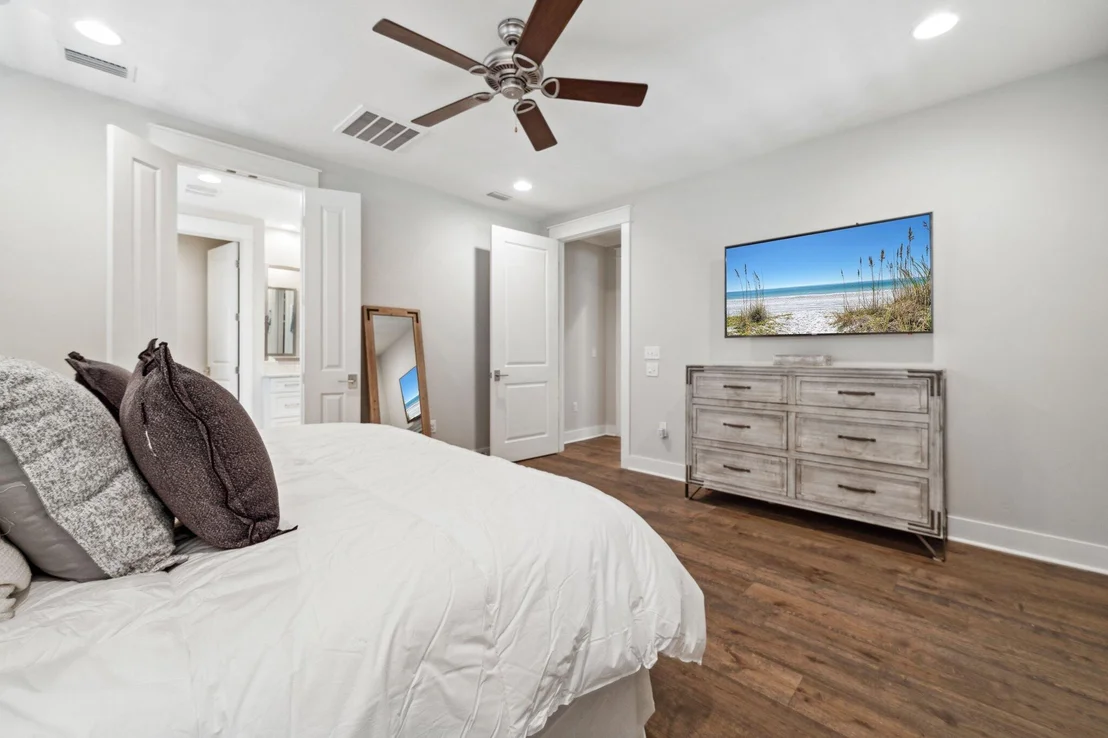 Photo of 327 Cobalt Lane