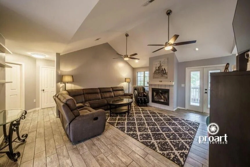 Photo of 641 Bayshore Dr Drive