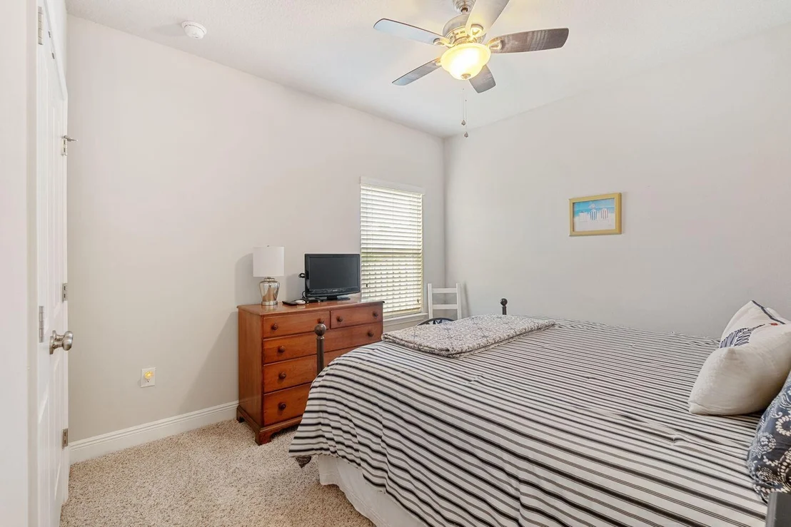 Photo of 232 Lottie Loop