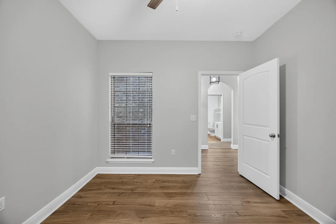 Photo of 726 Cocobolo Drive
