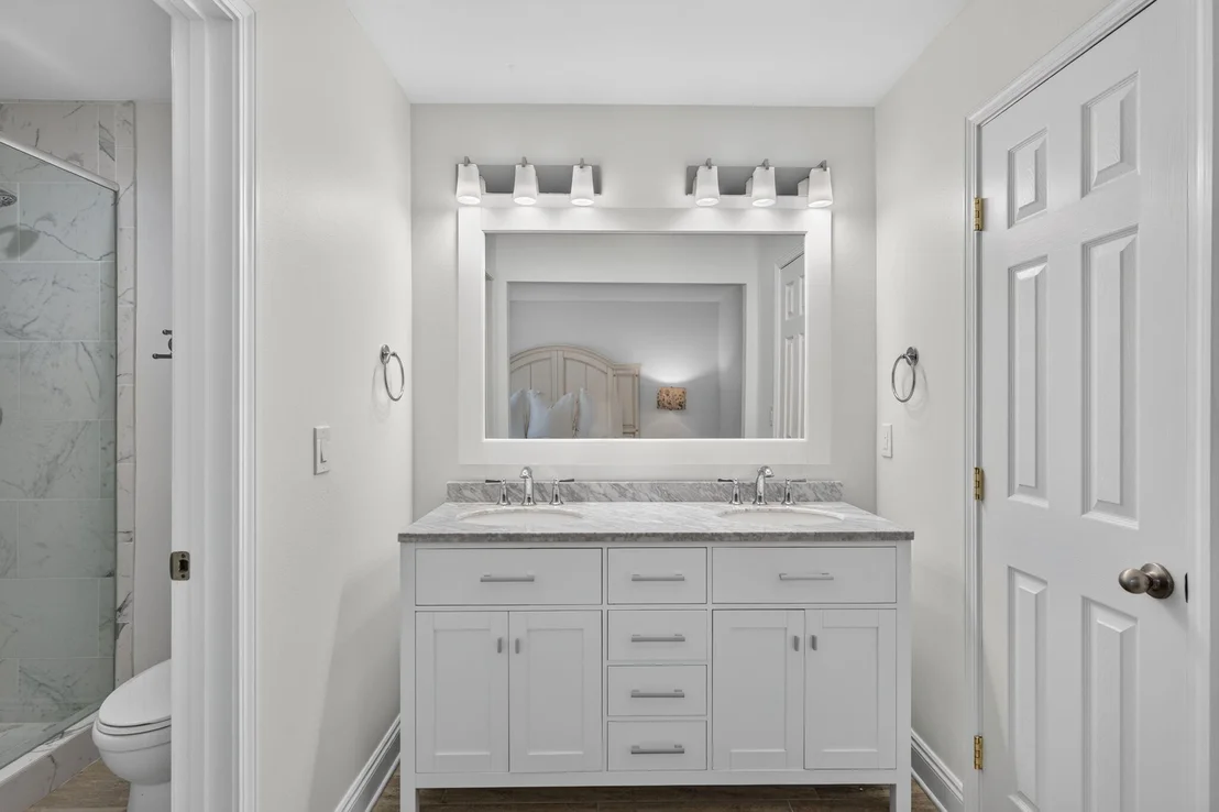 Photo of 485 W Linkside Place