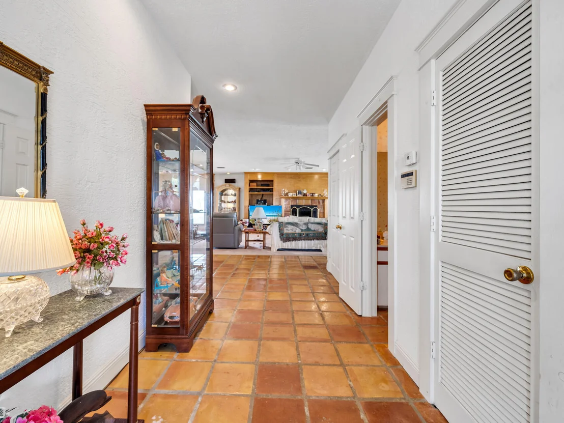 Photo of 604 Magnolia Drive