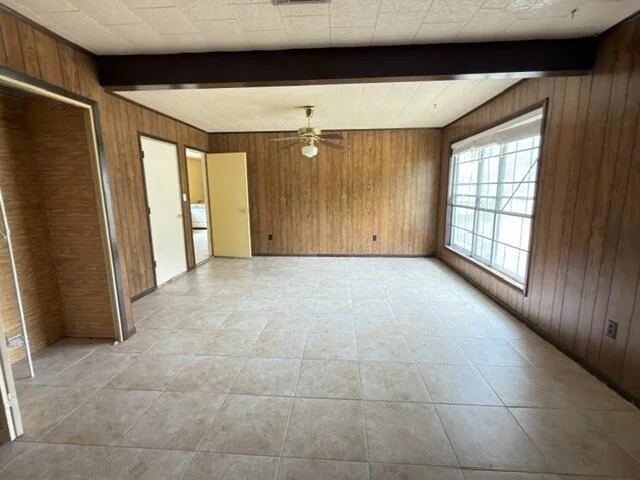 Photo of 516 Forrest Court
