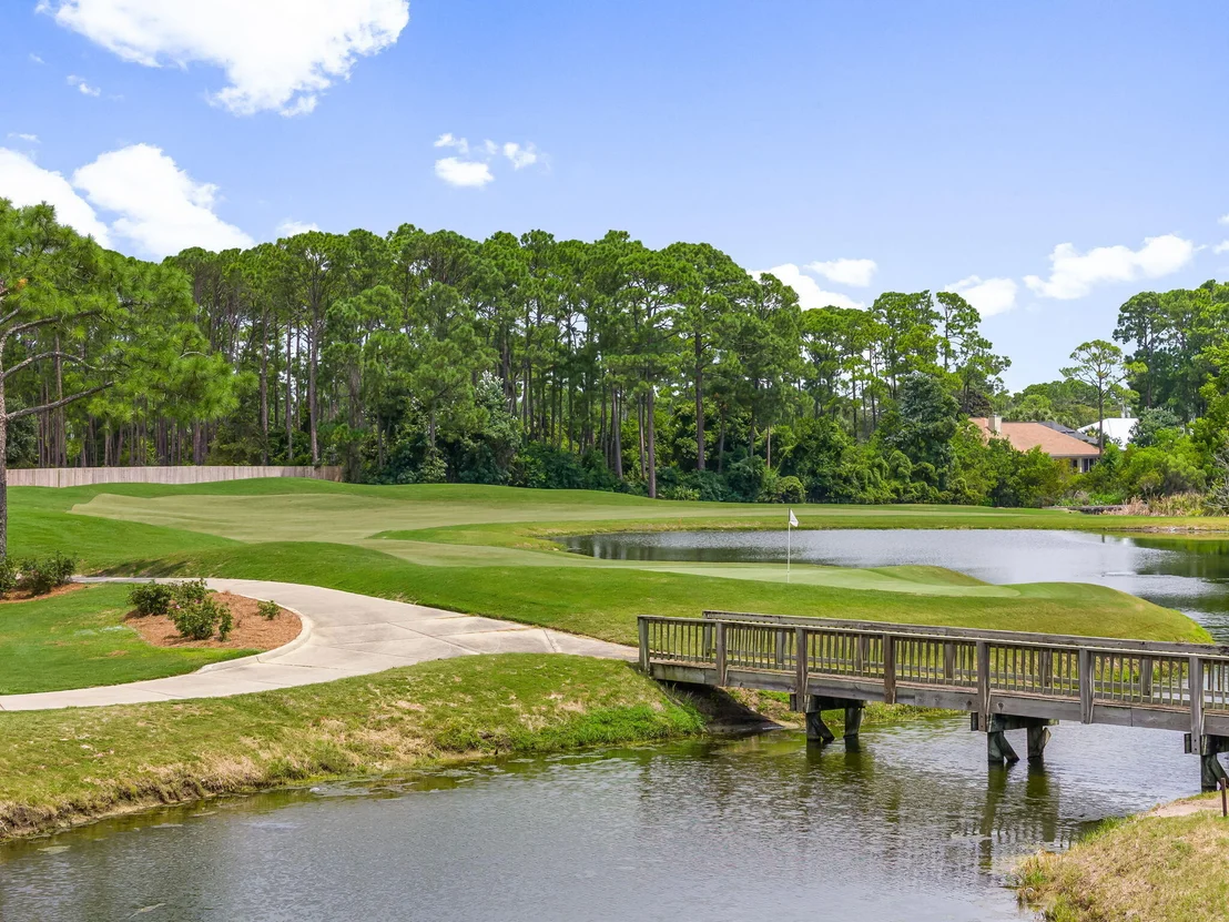 Photo of 156 Baywinds Drive