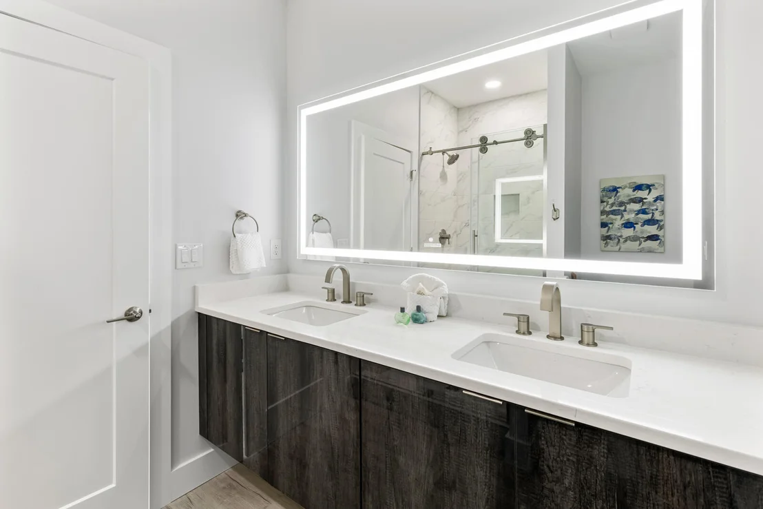 Photo of 39 Charlotte Avenue