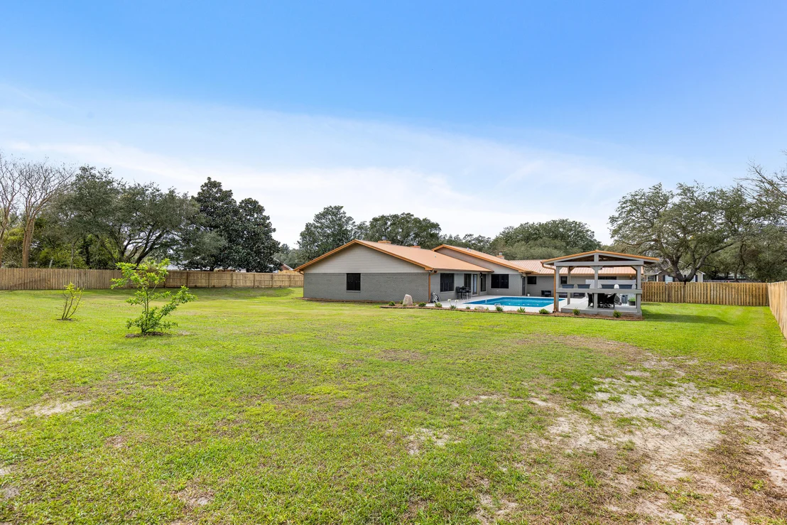 Photo of 804 Mars Street