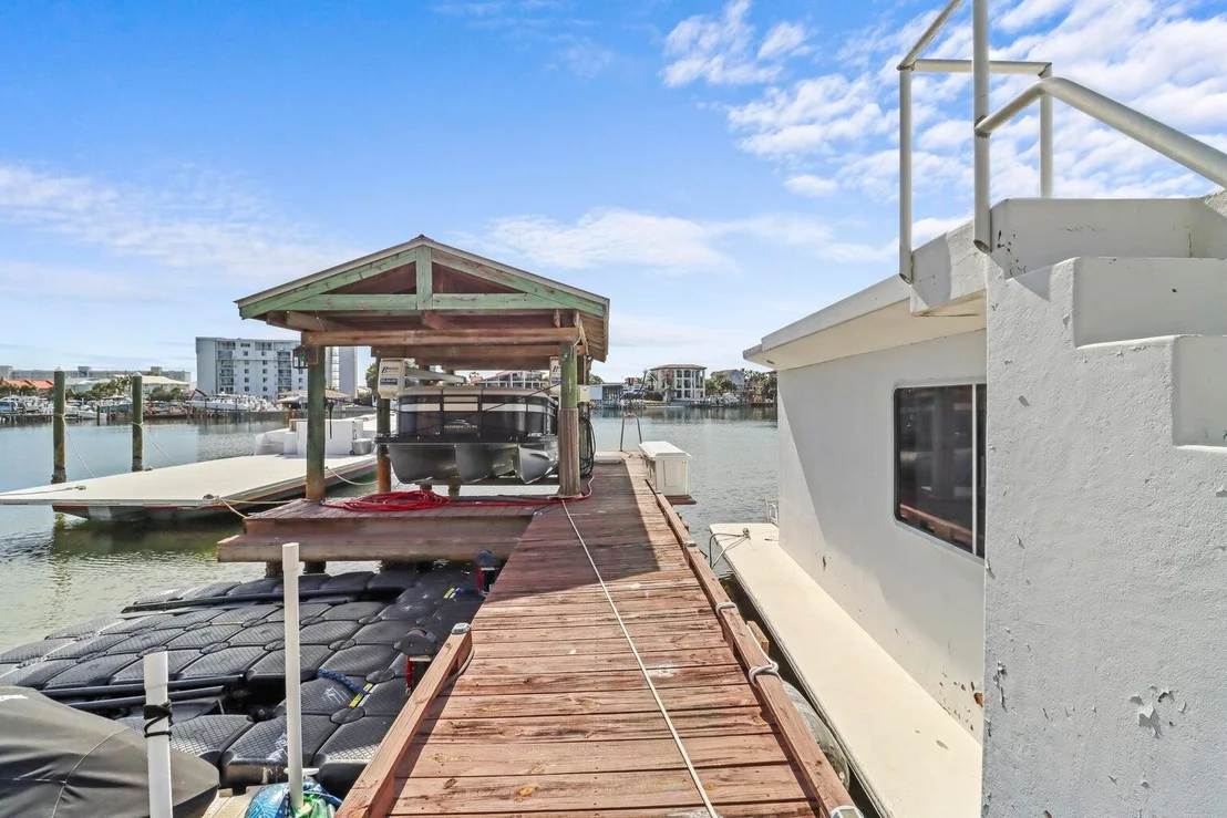 Photo of 708 Harbor Boulevard