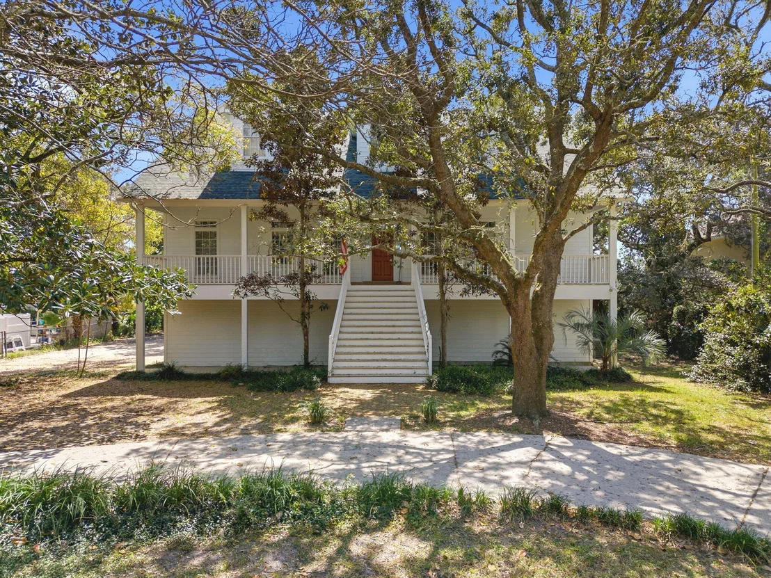Photo of 8127 Pompano Street