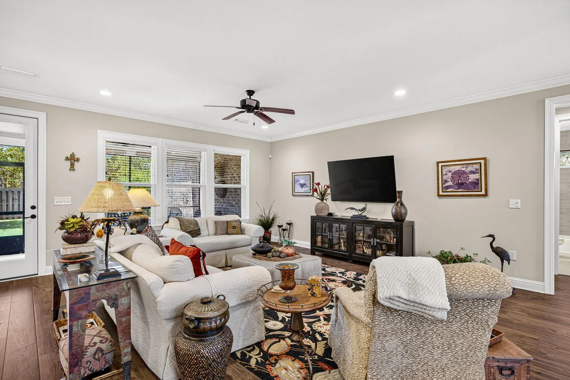 Photo of 389 Meadow Lake Drive