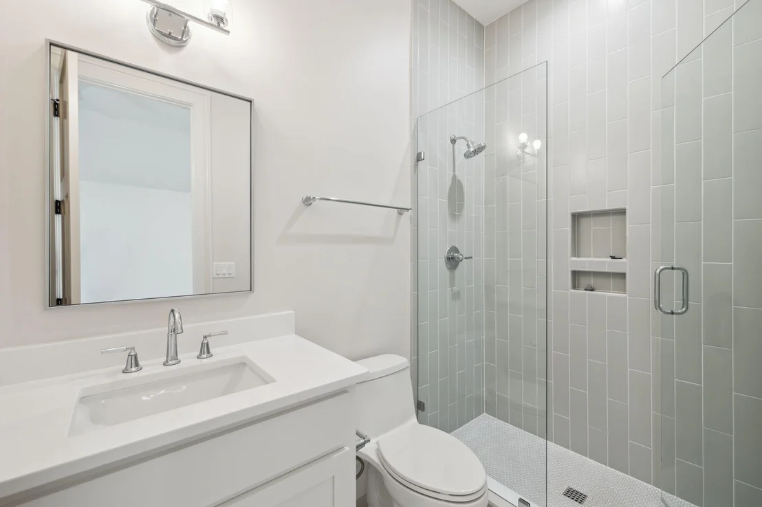 Photo of 122 Glade Boulevard