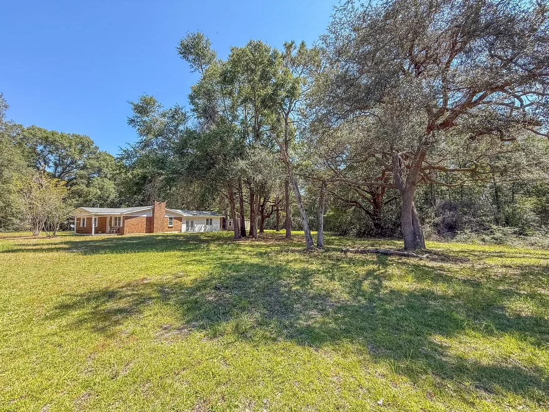 Photo of 5703 Old River Road