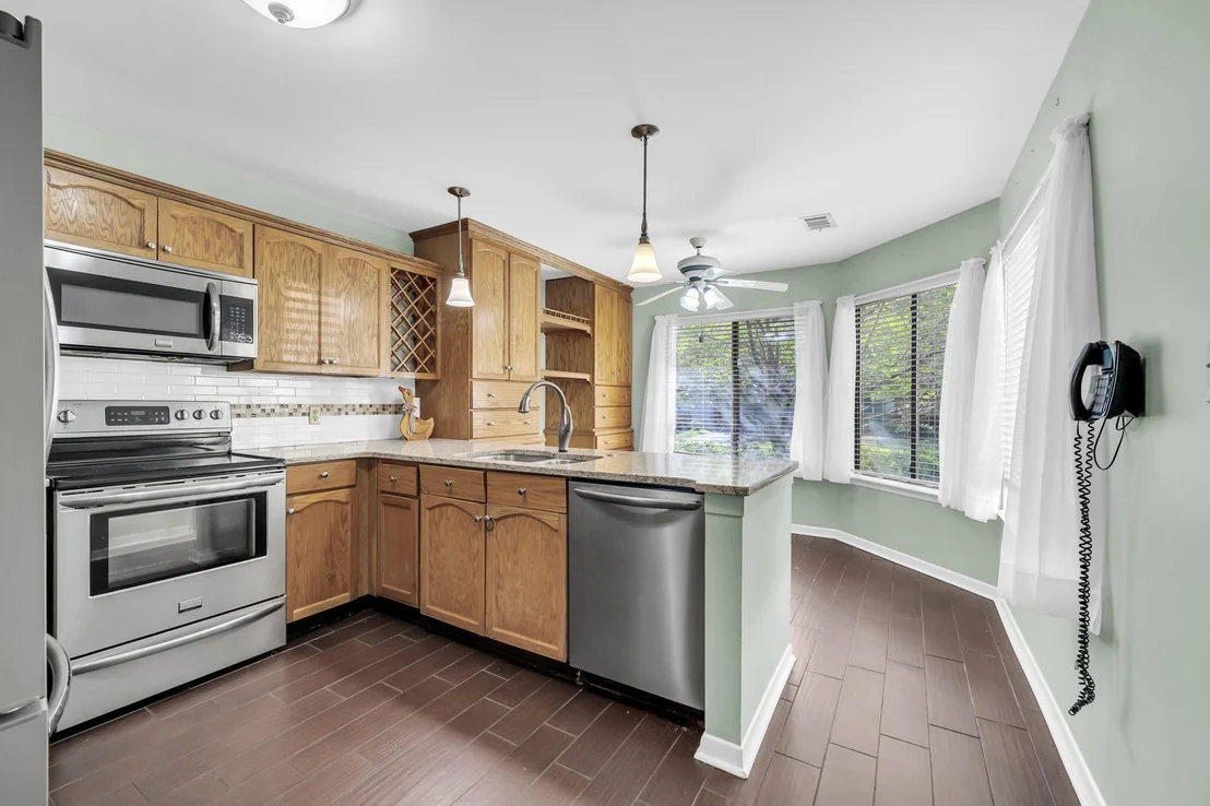 Photo of 129 Gleneagles Drive