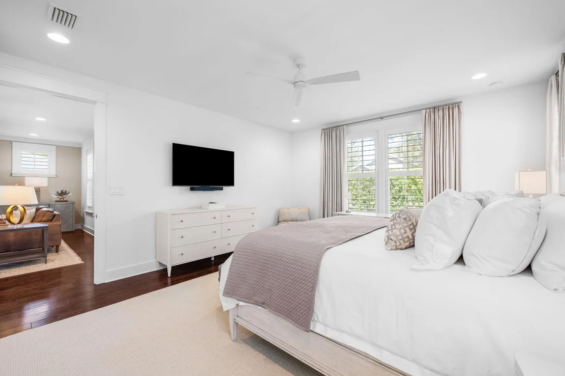 Photo of 232 Medley Street