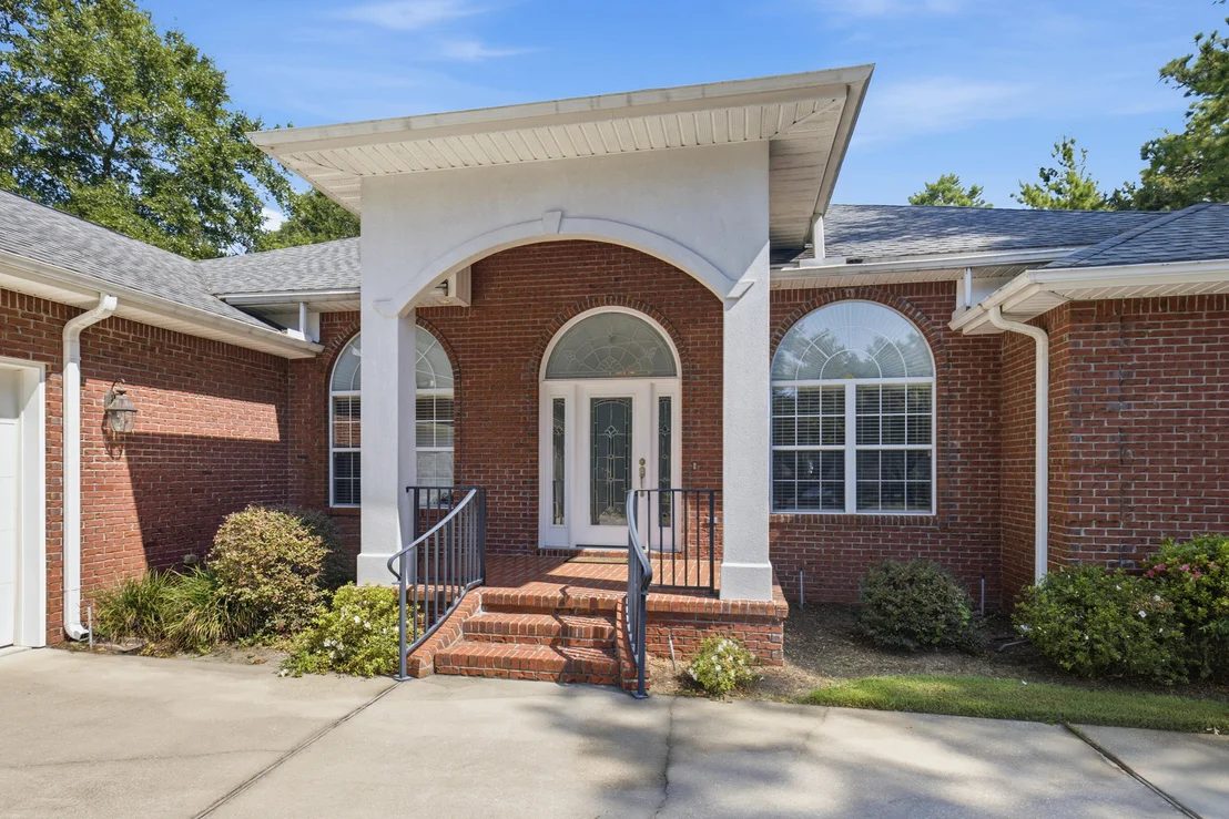 Photo of 412 Ruckel Drive