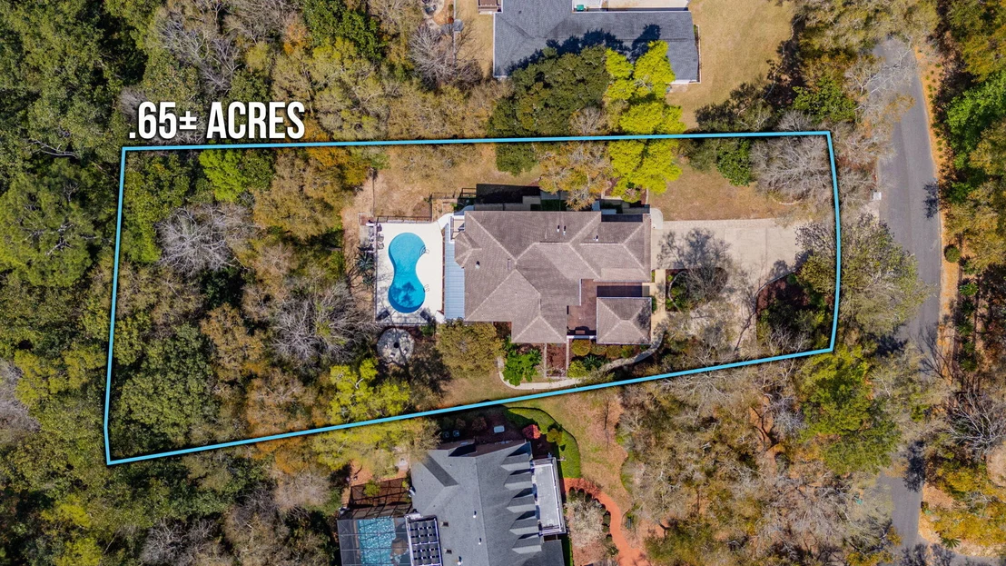 Photo of 2760 Edgewater Drive