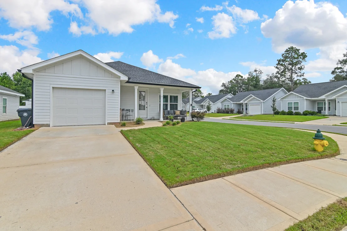 Photo of 8 Alexander Way