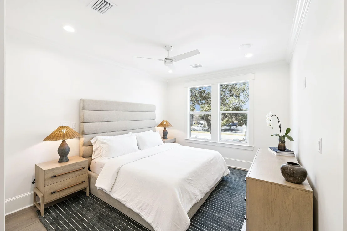 Photo of 714 Harbor Boulevard