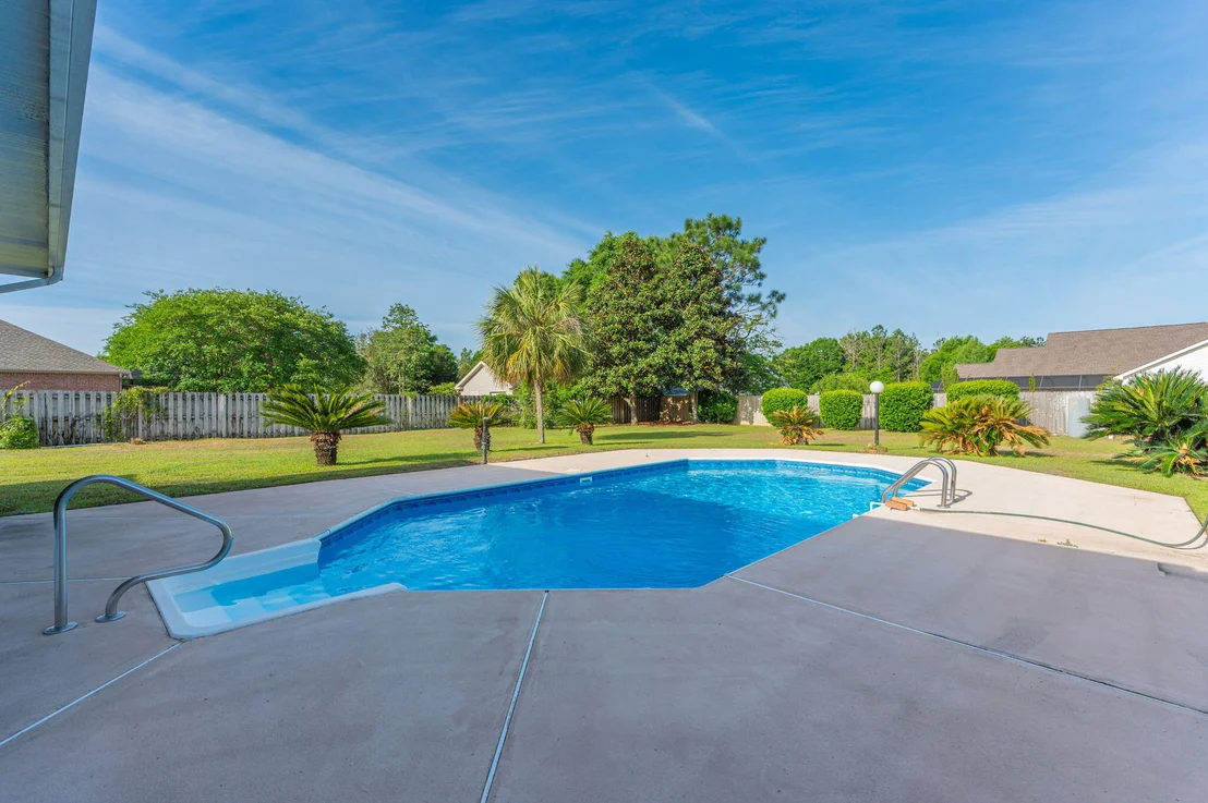 Photo of 5552 Frontier Drive