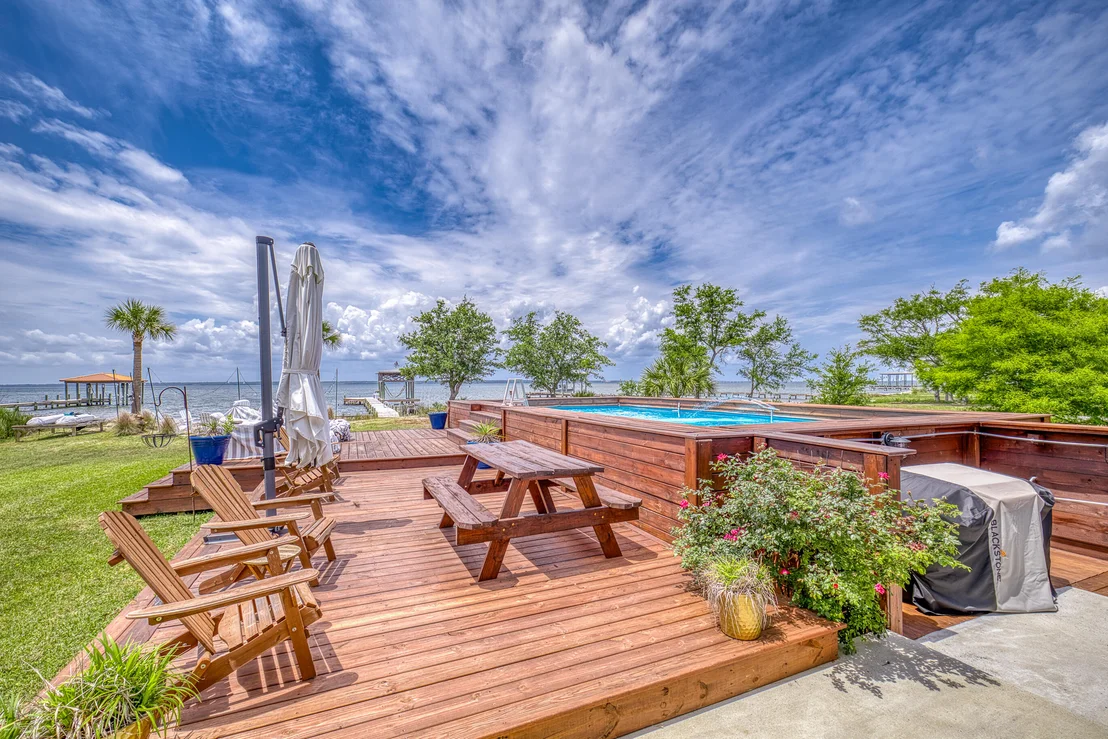 Photo of 1089 Pearson Road