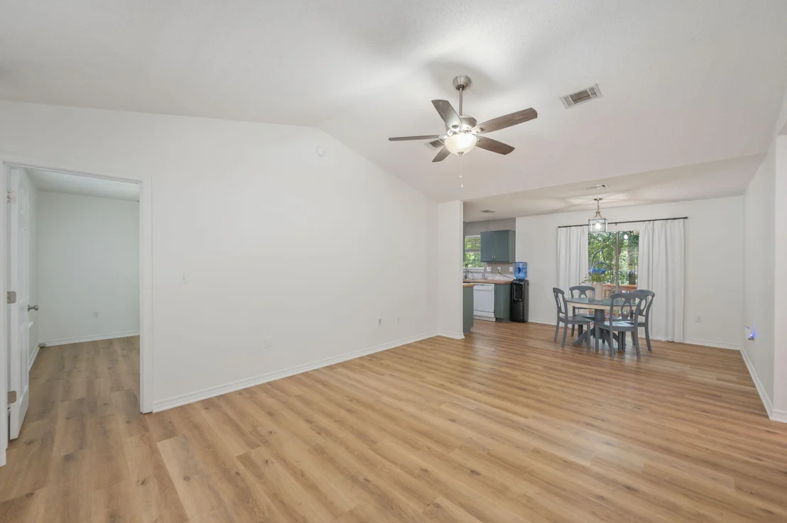 Photo of 114 Jeff Drive