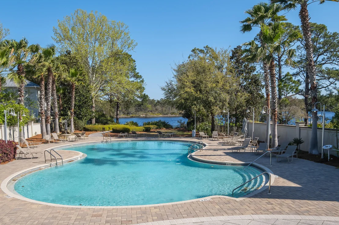 Photo of 107 Grande Pointe Drive