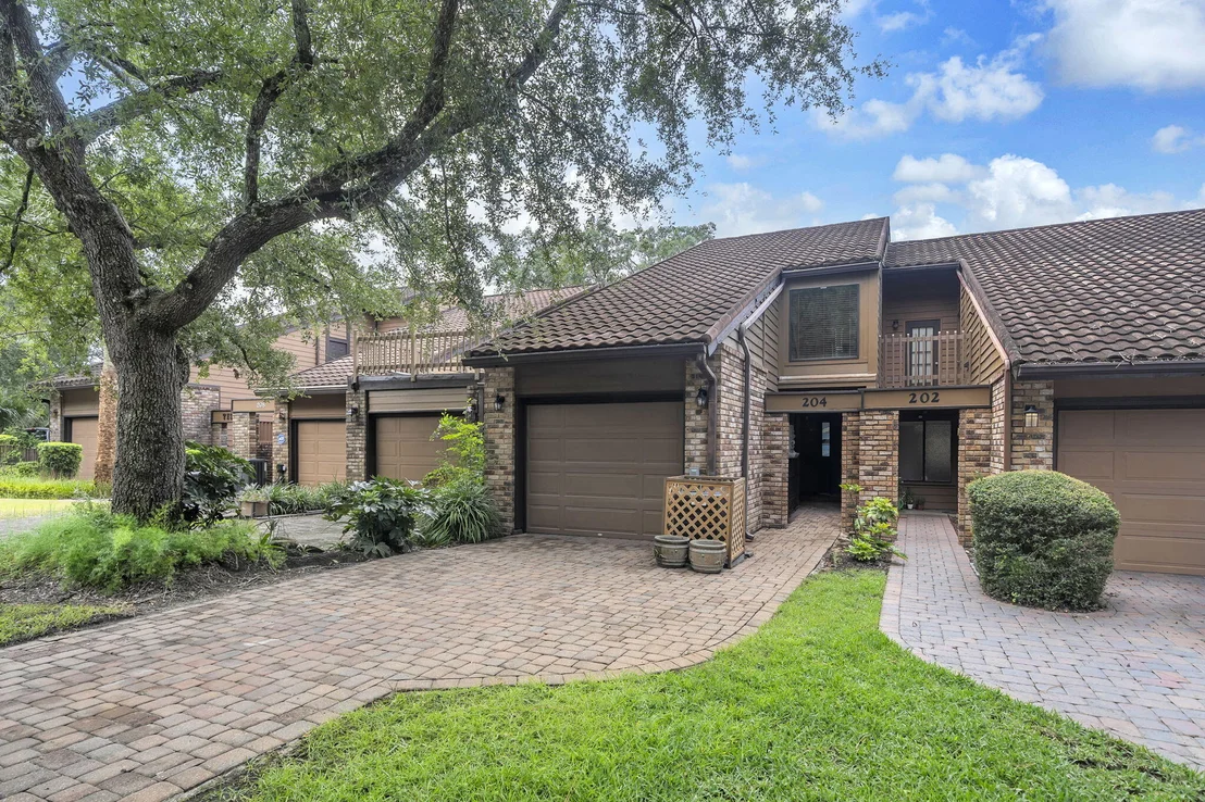 Photo of 204 Regatta Drive