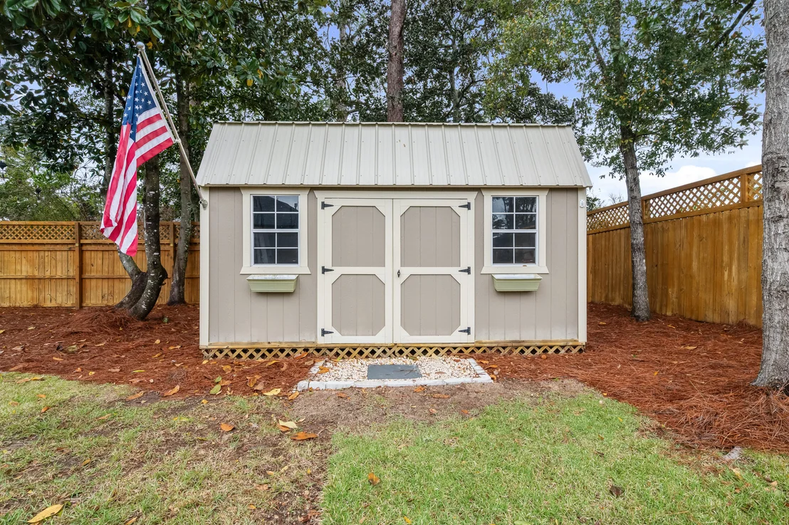 Photo of 209 Emmett Drive