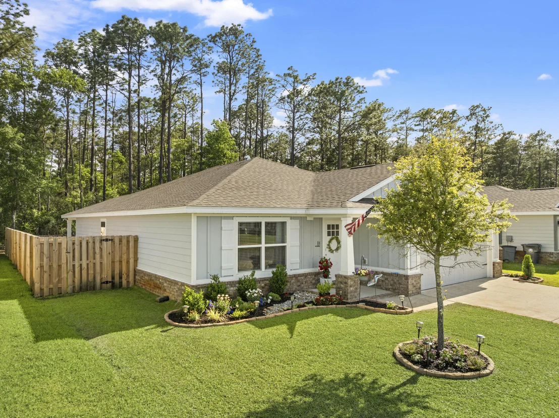 Photo of 740 Riverwalk Circle