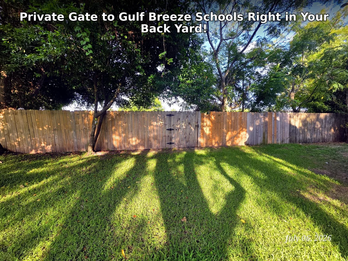 Photo of 424 Dracena Way