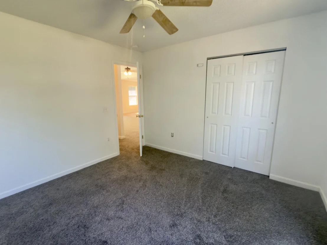 Photo of 5210 Moore Loop