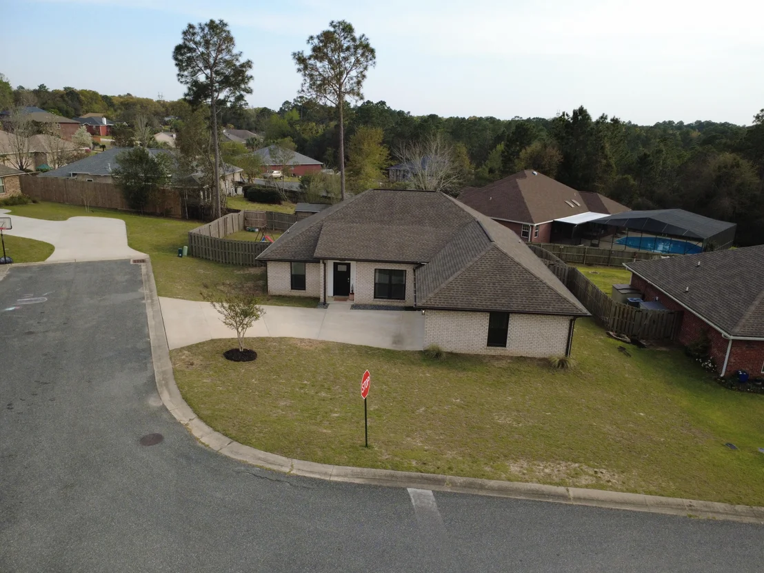 Photo of 400 Scooter Cove