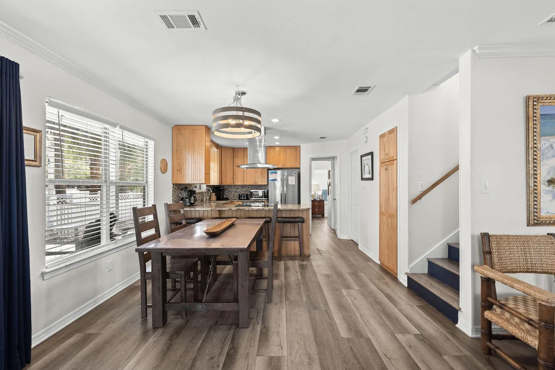 Photo of 91 Matthew Boulevard