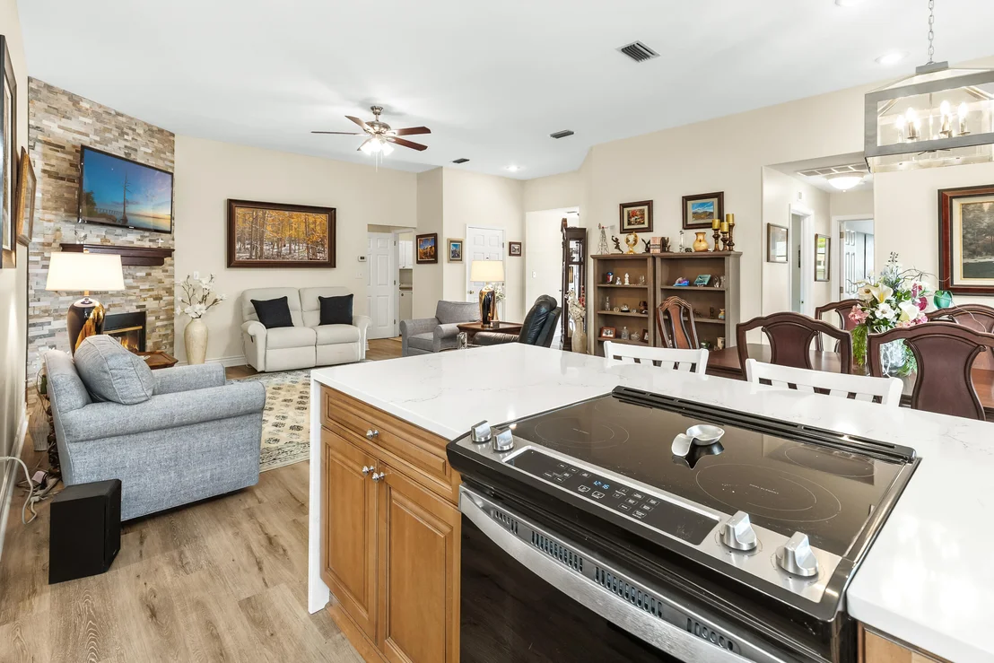 Photo of 204 Bay Tree Drive