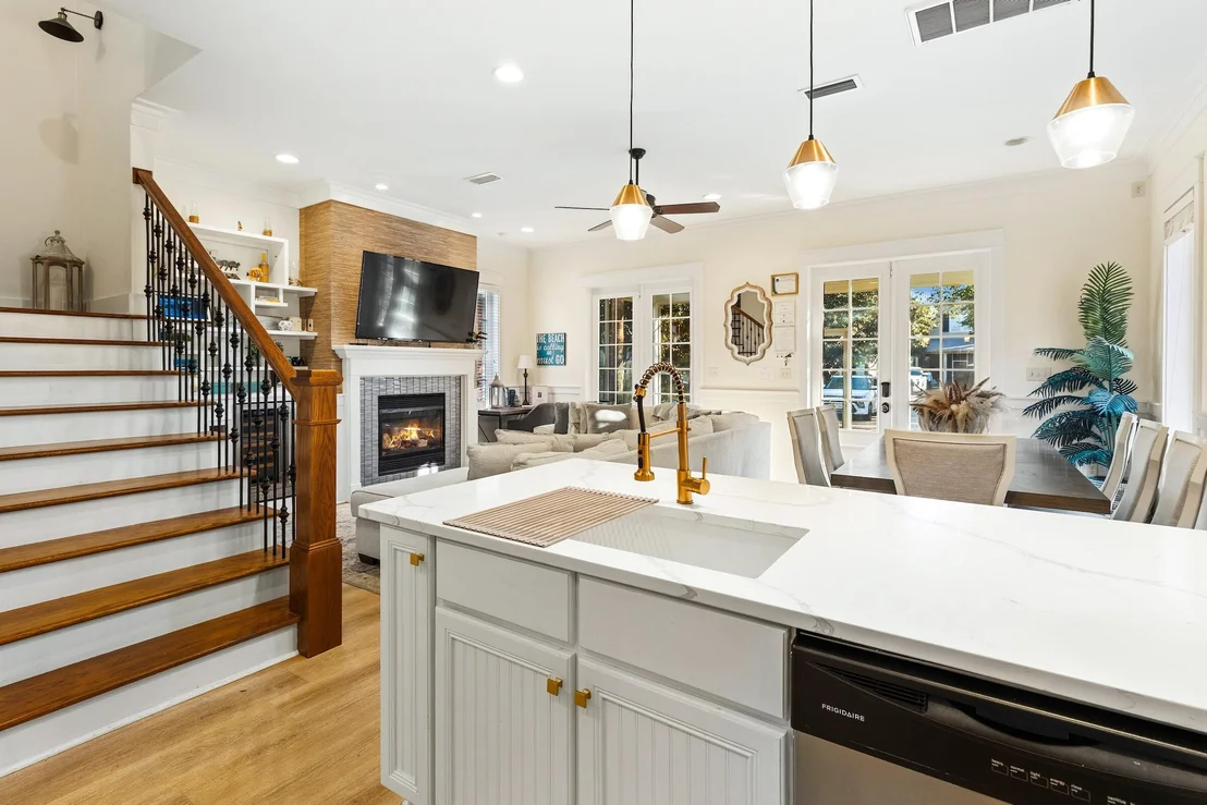 Photo of 2472 Bungalo Lane