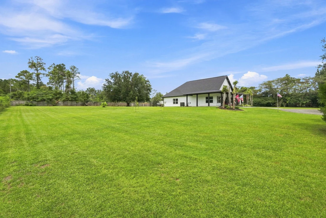 Photo of 5325 Red Clover Lane