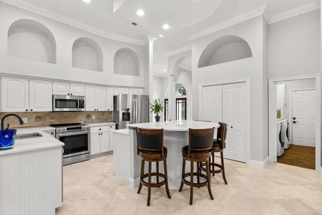 Photo of 156 Baywinds Drive
