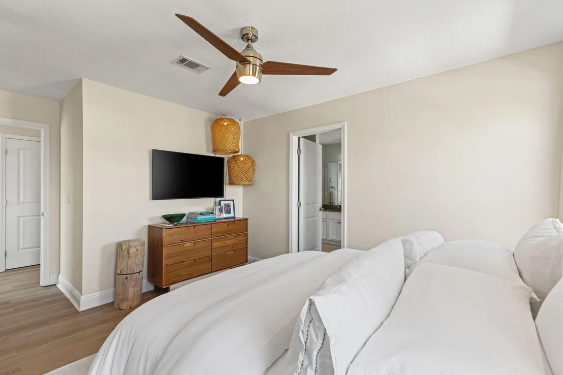 Photo of 62 W Shore Place