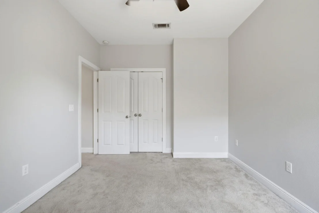 Photo of 106 Crab Apple Avenue