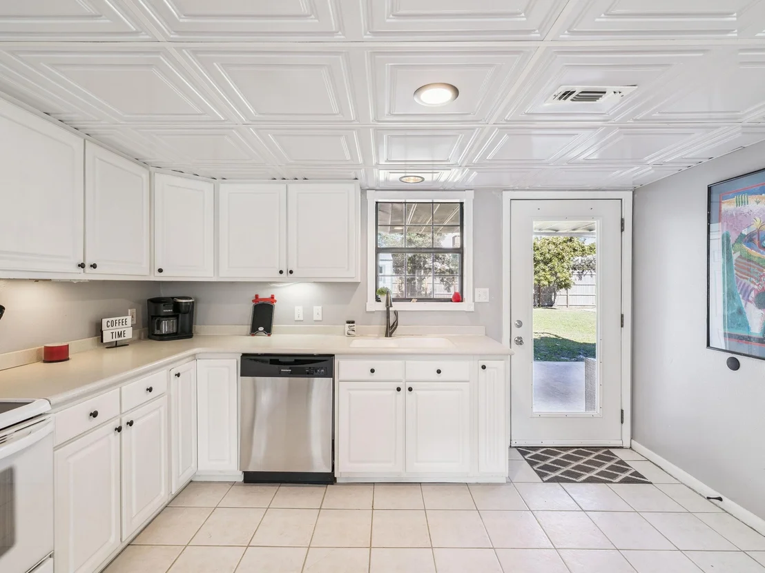 Photo of 165 Maple Street