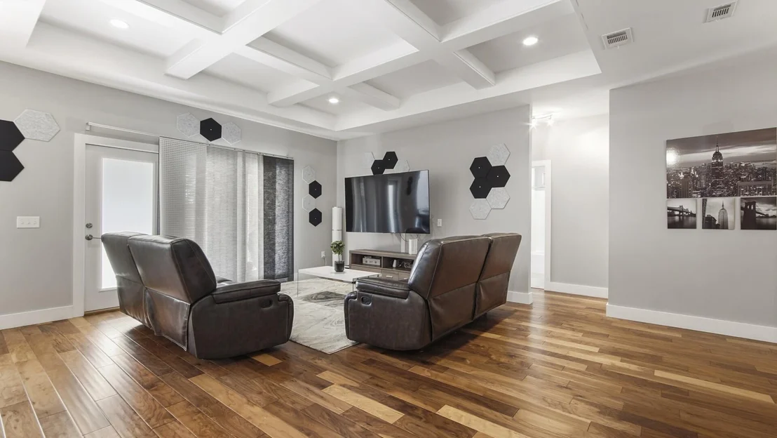 Photo of 2806 Dunlop Lane