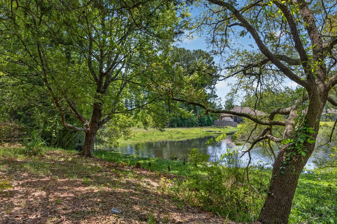 Photo of 1037 Everglade Drive