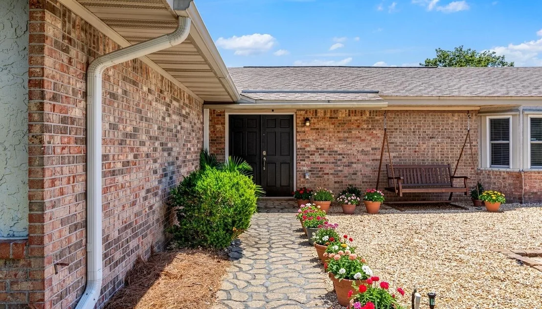 Photo of 628 Mountain Drive